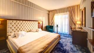 Отель Hotel Briliant Клуж-Напока Двухместный номер Делюкс с 1 кроватью или 2 отдельными кроватями-4